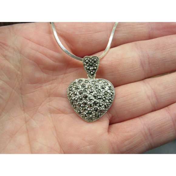 24" Sterling Silver Heart Love Marcasite Pendant Necklace Vintage Minimalist - Picture 2 of 6